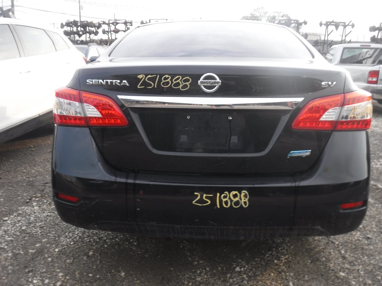 https://f005.backblazeb2.com/file/img-partshotlines-com/Inventory/EX863/Vehicle/18340_08.jpg