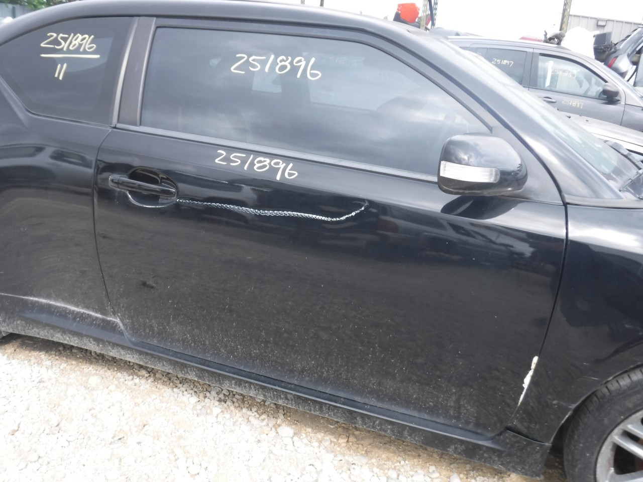 https://f005.backblazeb2.com/file/img-partshotlines-com/Inventory/EX863/Vehicle/18358_04.jpg