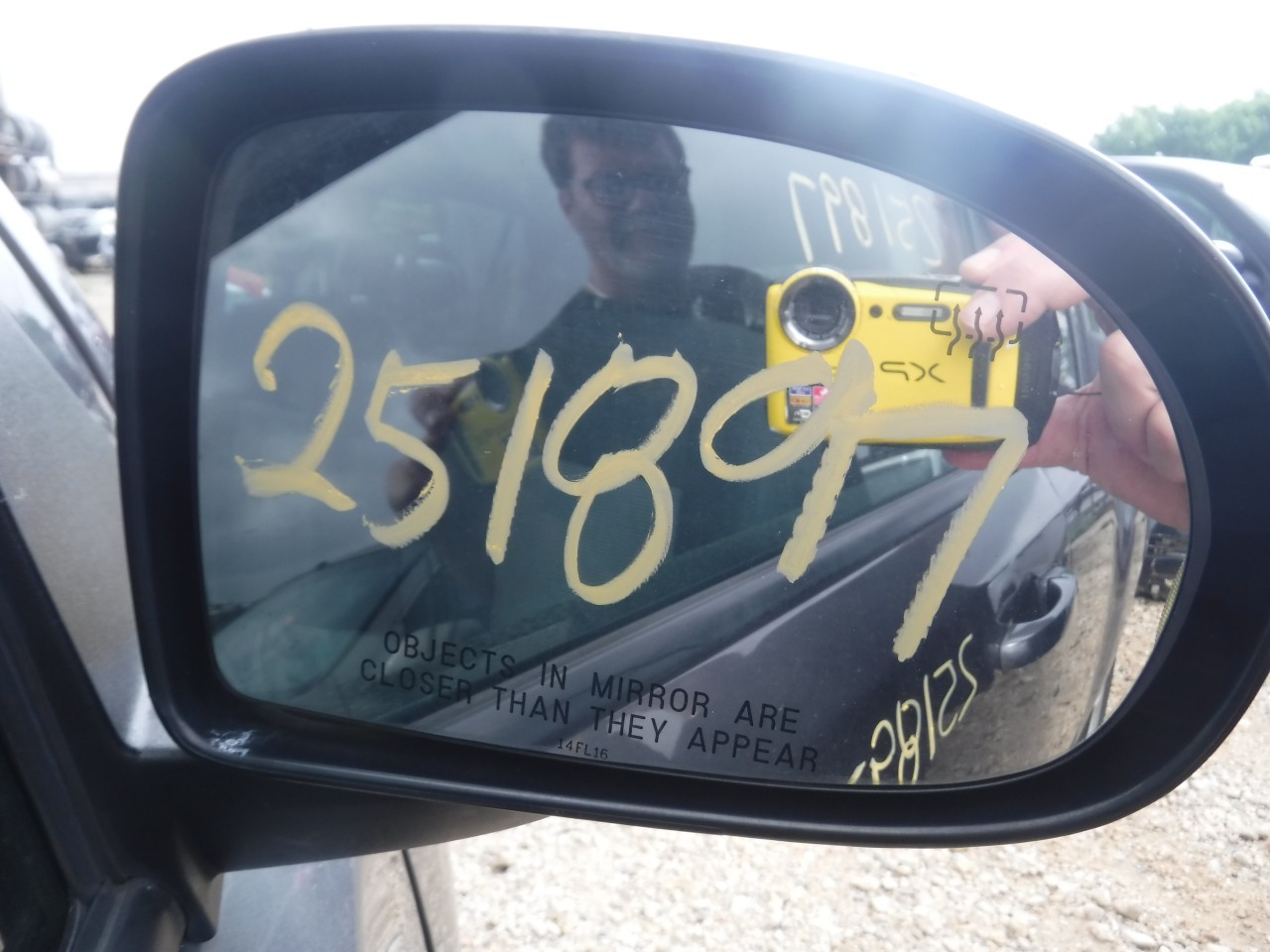 https://f005.backblazeb2.com/file/img-partshotlines-com/Inventory/EX863/Vehicle/18359_09.jpg