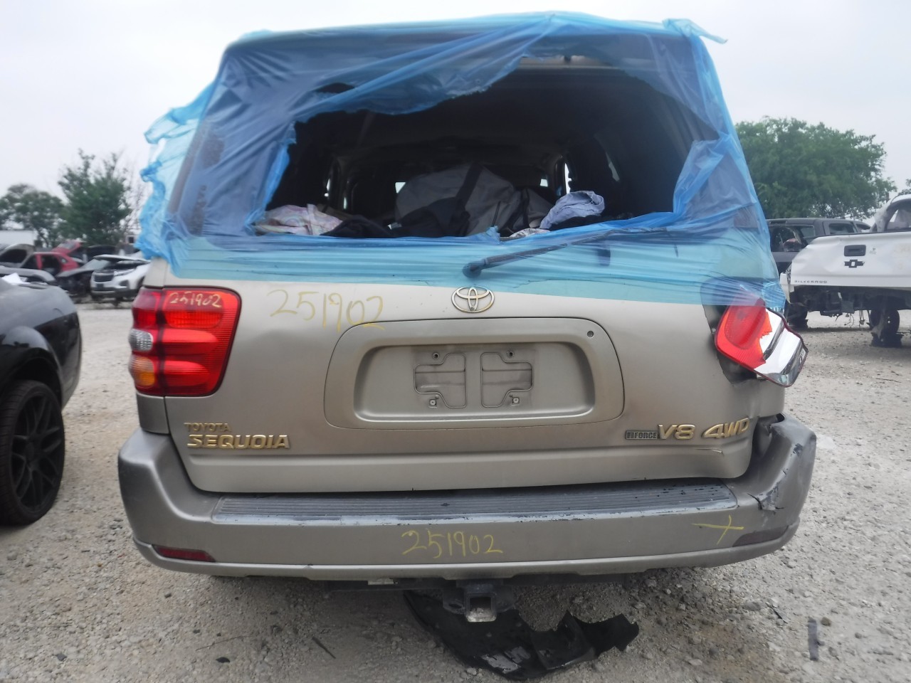 https://f005.backblazeb2.com/file/img-partshotlines-com/Inventory/EX863/Vehicle/18376_05.jpg