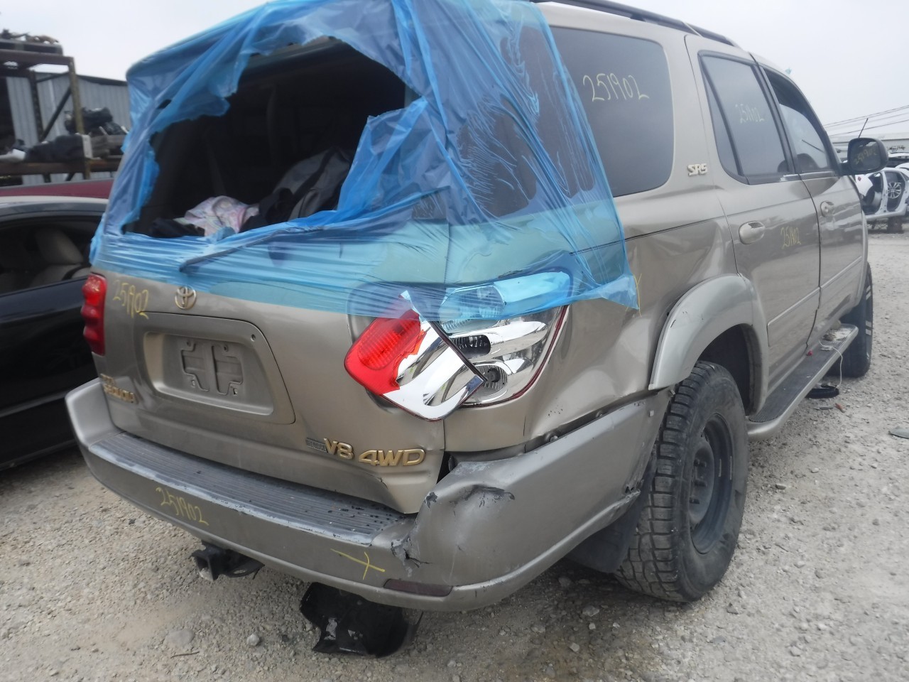 https://f005.backblazeb2.com/file/img-partshotlines-com/Inventory/EX863/Vehicle/18376_06.jpg