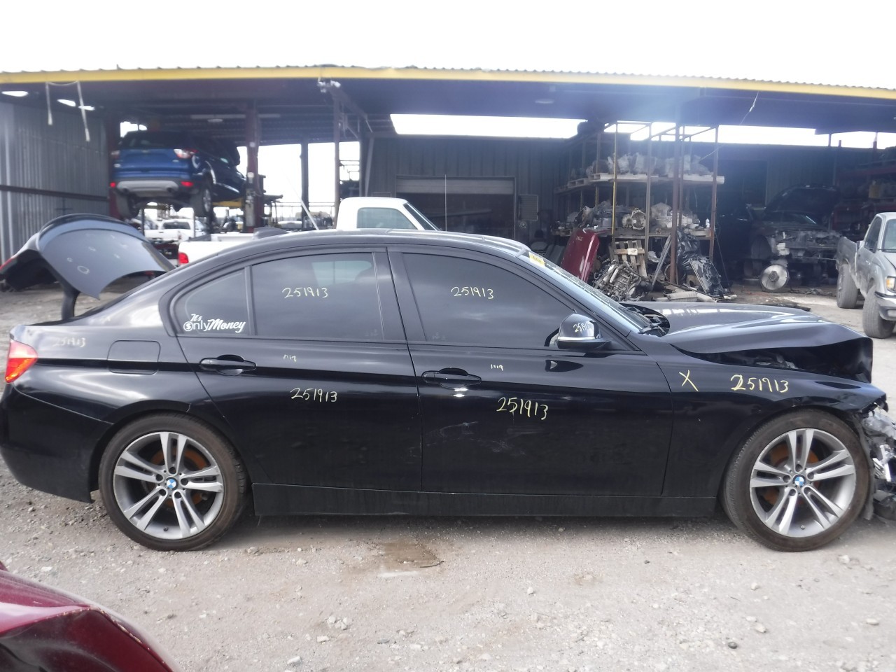 https://f005.backblazeb2.com/file/img-partshotlines-com/Inventory/EX863/Vehicle/18510_08.jpg