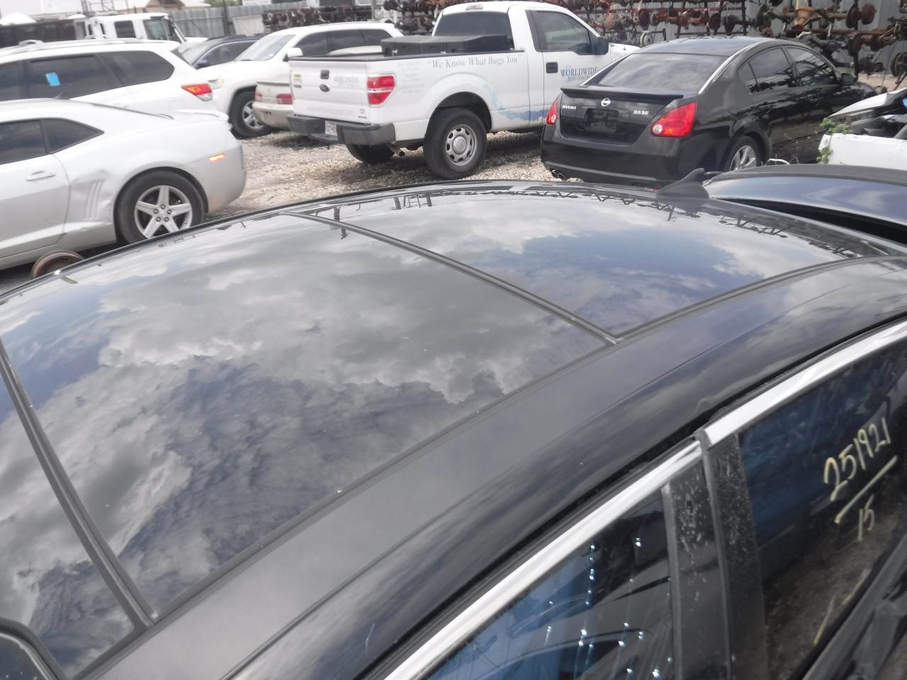 https://f005.backblazeb2.com/file/img-partshotlines-com/Inventory/EX863/Vehicle/18575_11.jpg