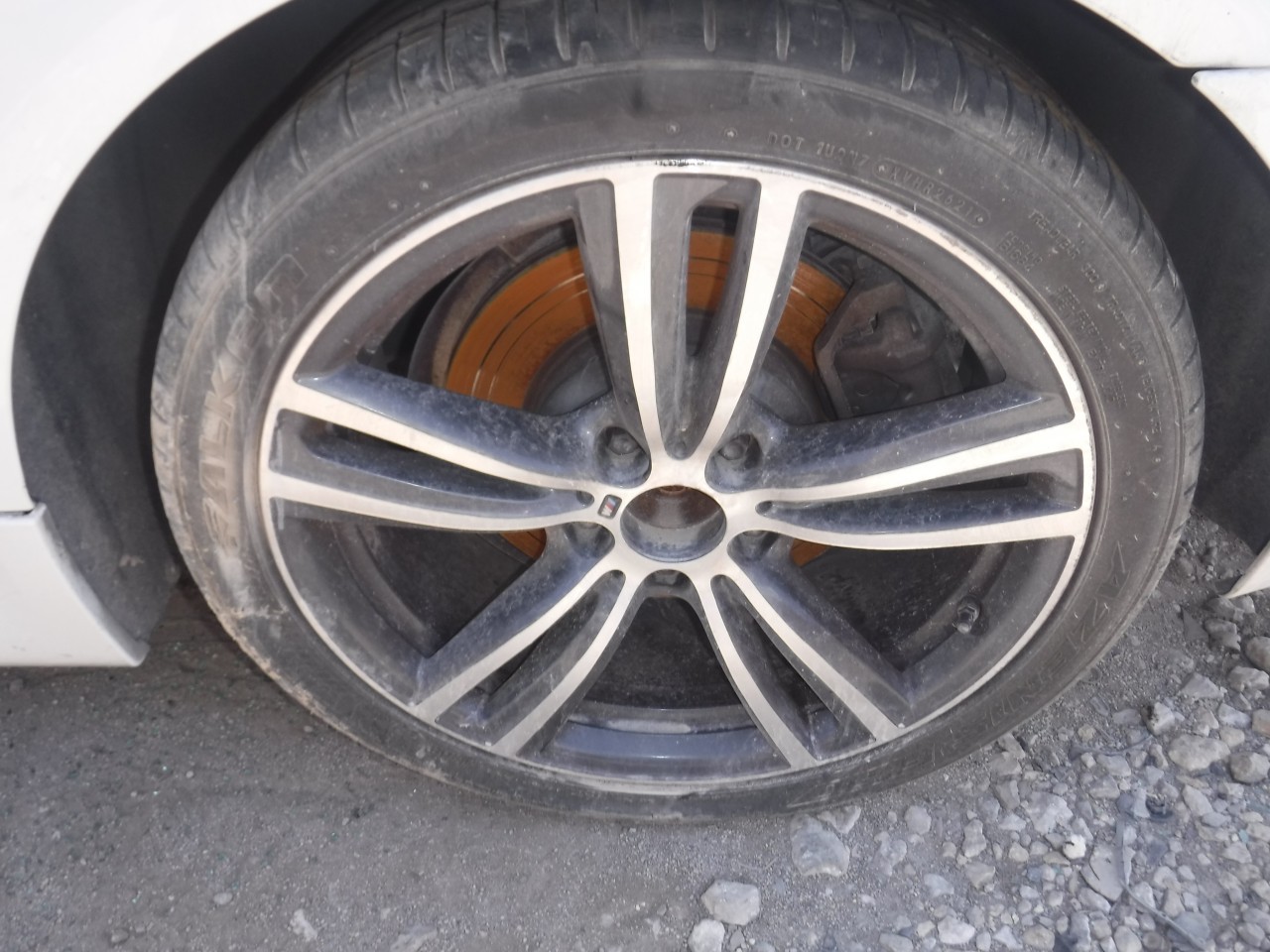 https://f005.backblazeb2.com/file/img-partshotlines-com/Inventory/EX863/Vehicle/18643_08.jpg
