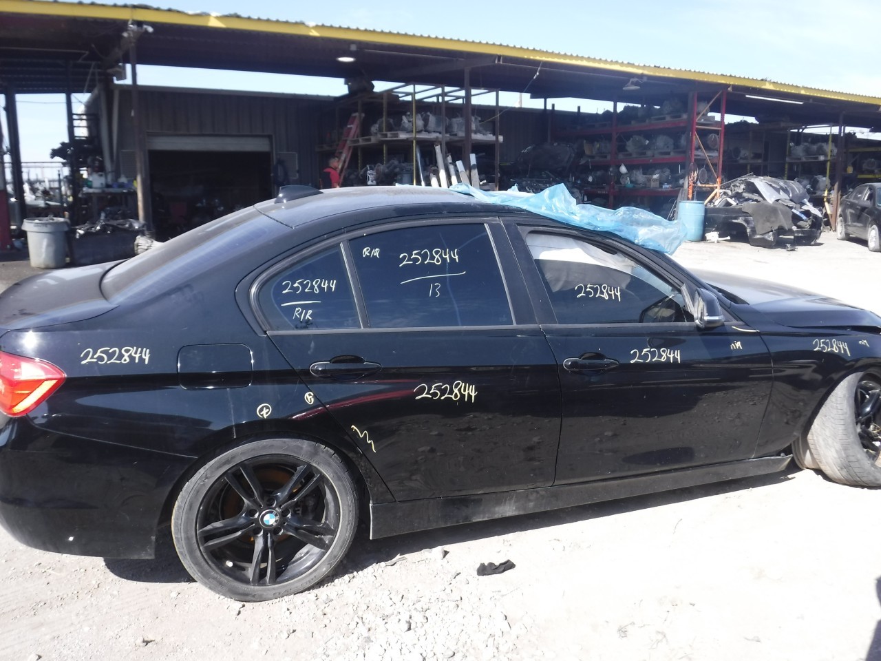 https://f005.backblazeb2.com/file/img-partshotlines-com/Inventory/EX863/Vehicle/18774_08.jpg