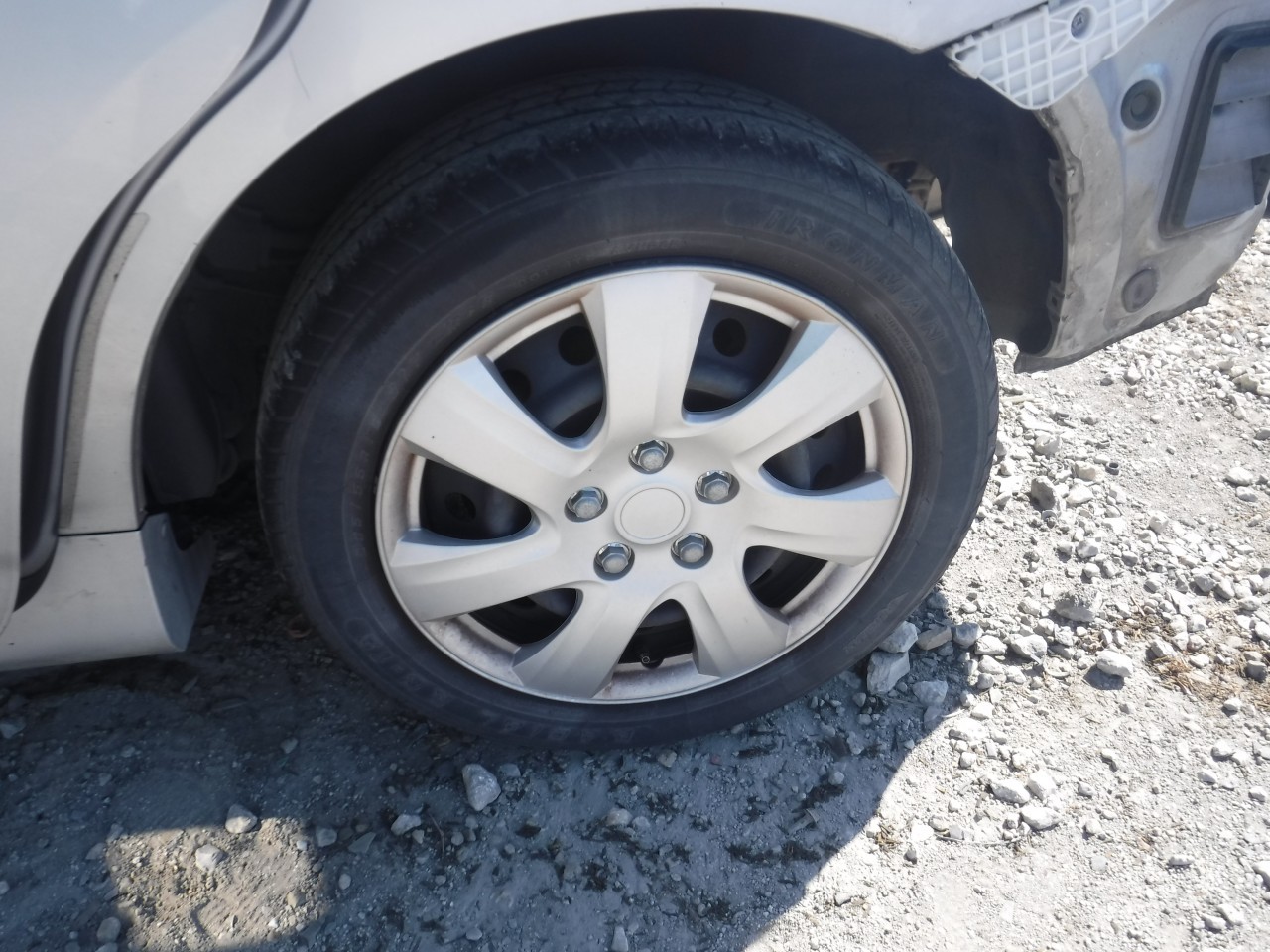 https://f005.backblazeb2.com/file/img-partshotlines-com/Inventory/EX863/Vehicle/18776_07.jpg