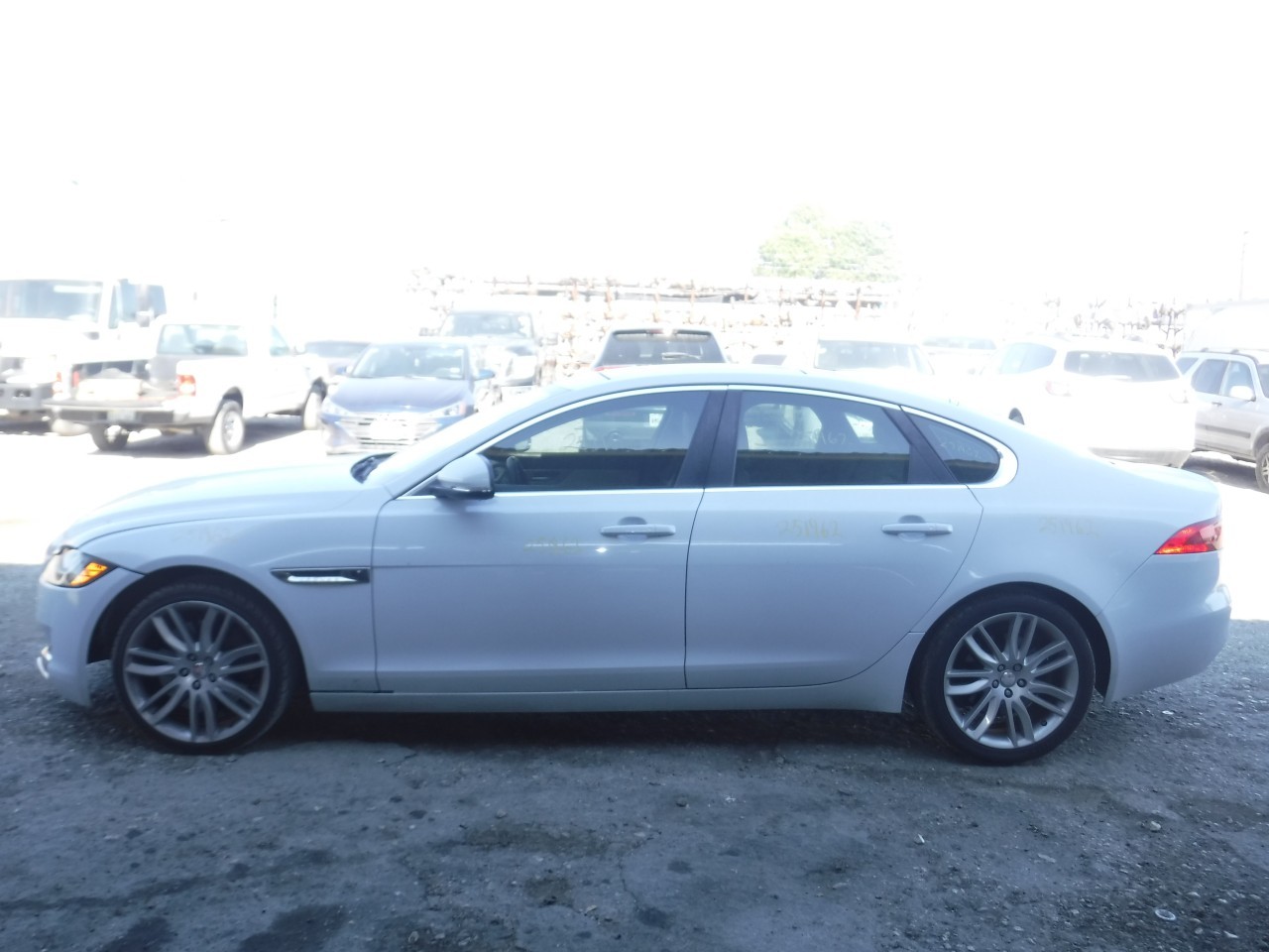 https://f005.backblazeb2.com/file/img-partshotlines-com/Inventory/EX863/Vehicle/19053_06.jpg