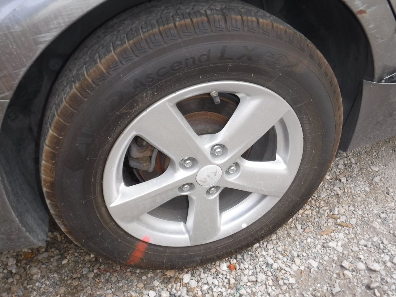 https://f005.backblazeb2.com/file/img-partshotlines-com/Inventory/EX863/Vehicle/19867_08.jpg