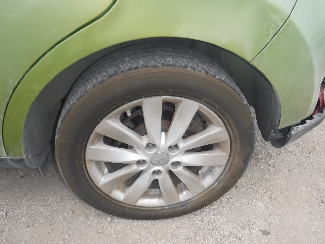https://f005.backblazeb2.com/file/img-partshotlines-com/Inventory/EX863/Vehicle/19906_07.jpg