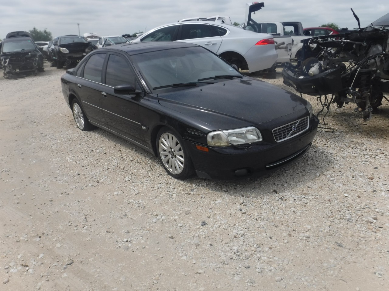 https://f005.backblazeb2.com/file/img-partshotlines-com/Inventory/EX863/Vehicle/20144_03.jpg