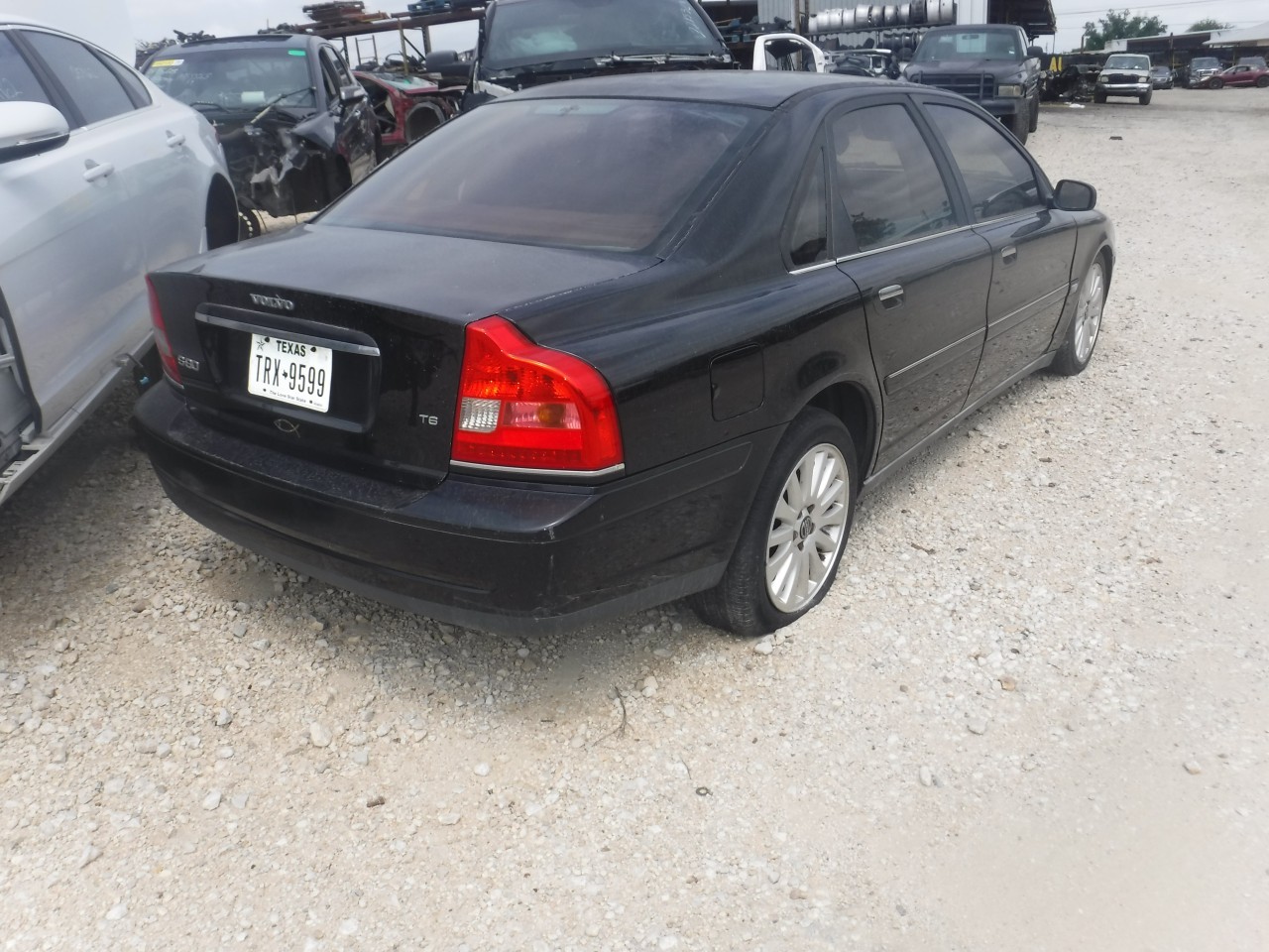 https://f005.backblazeb2.com/file/img-partshotlines-com/Inventory/EX863/Vehicle/20144_09.jpg