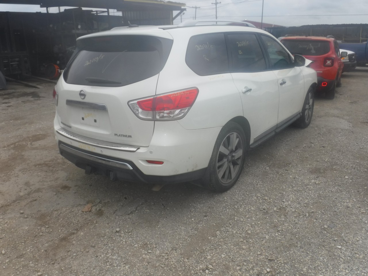 https://f005.backblazeb2.com/file/img-partshotlines-com/Inventory/EX863/Vehicle/20193_07.jpg