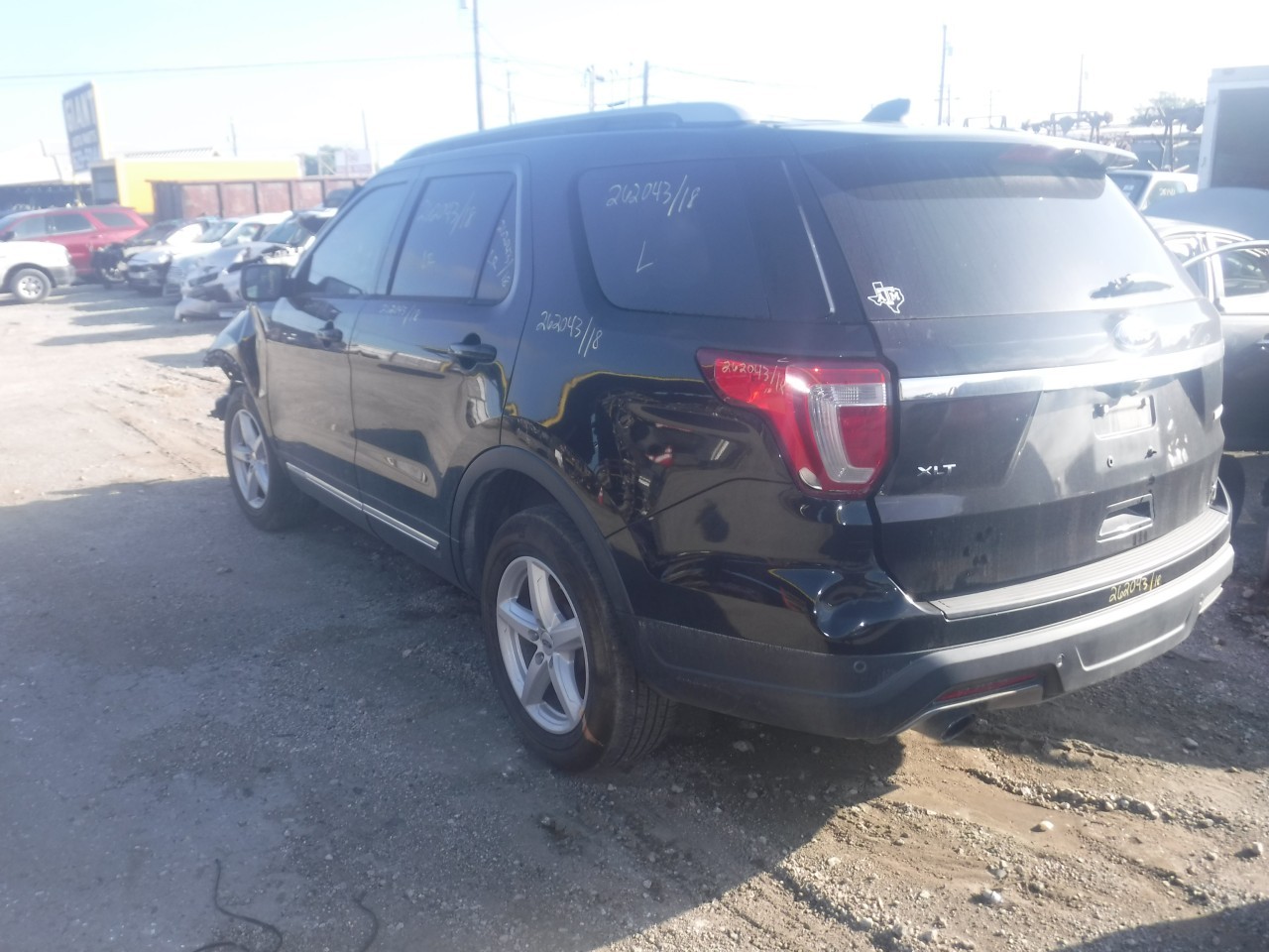 https://f005.backblazeb2.com/file/img-partshotlines-com/Inventory/EX863/Vehicle/20232_06.jpg