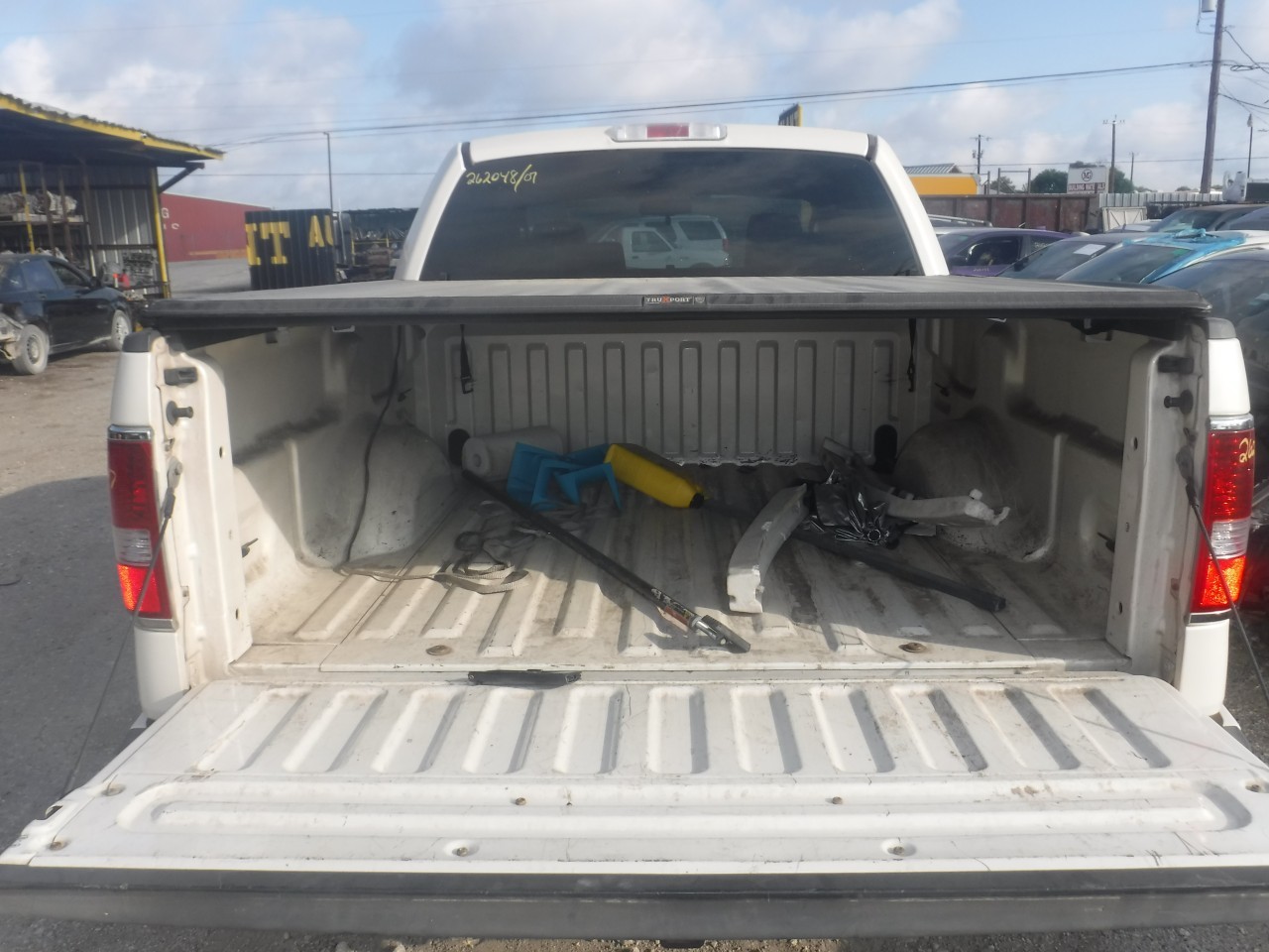 https://f005.backblazeb2.com/file/img-partshotlines-com/Inventory/EX863/Vehicle/20379_10.jpg