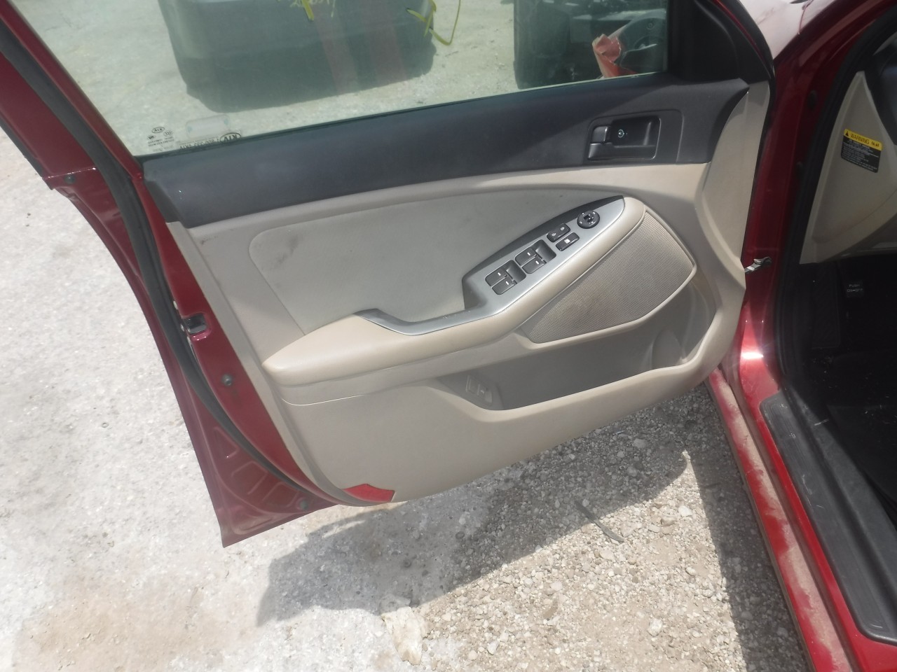 https://f005.backblazeb2.com/file/img-partshotlines-com/Inventory/EX863/Vehicle/20392_12.jpg
