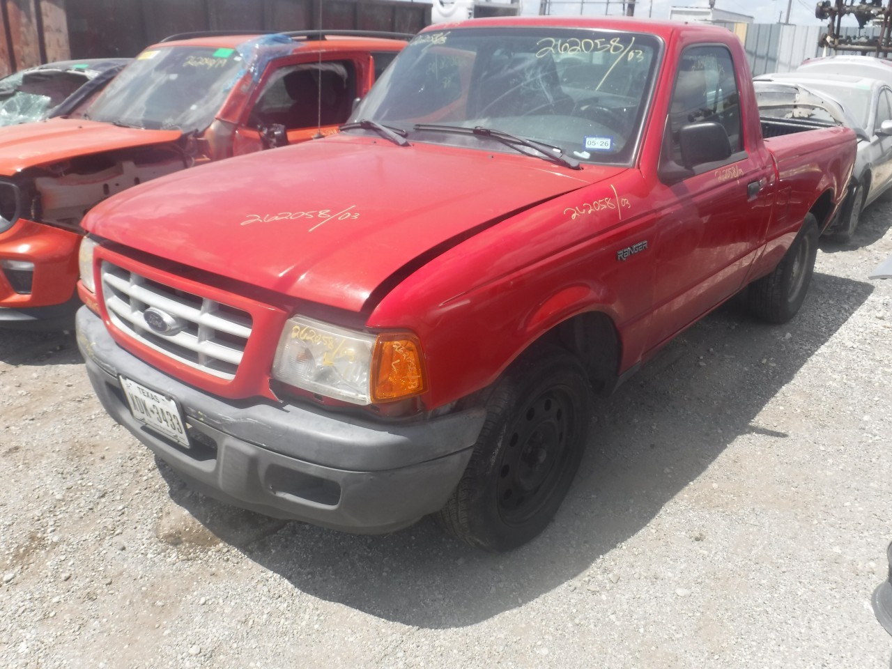 https://f005.backblazeb2.com/file/img-partshotlines-com/Inventory/EX863/Vehicle/20395_04.jpg