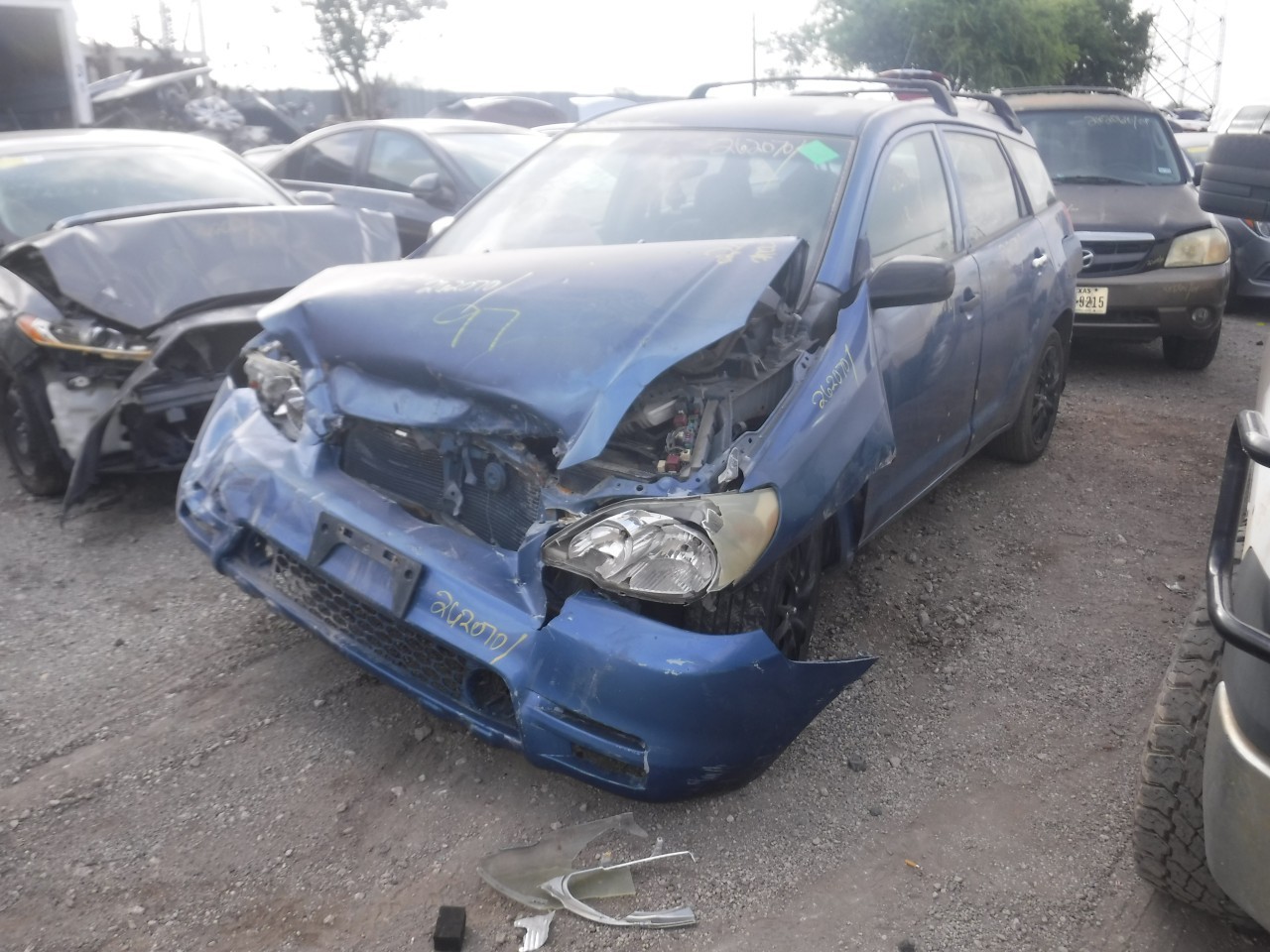 https://f005.backblazeb2.com/file/img-partshotlines-com/Inventory/EX863/Vehicle/20525_03.jpg