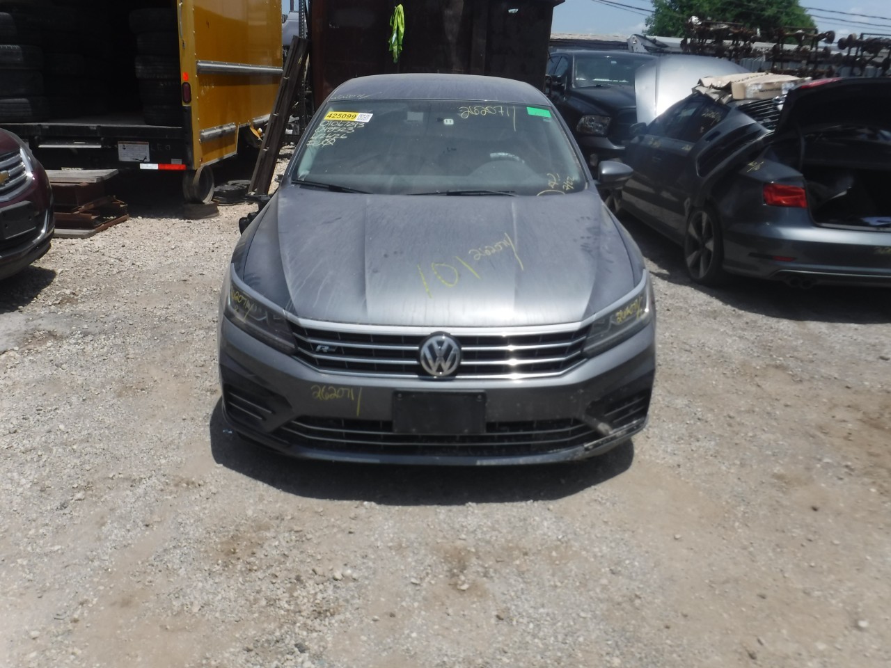 https://f005.backblazeb2.com/file/img-partshotlines-com/Inventory/EX863/Vehicle/20529_02.jpg