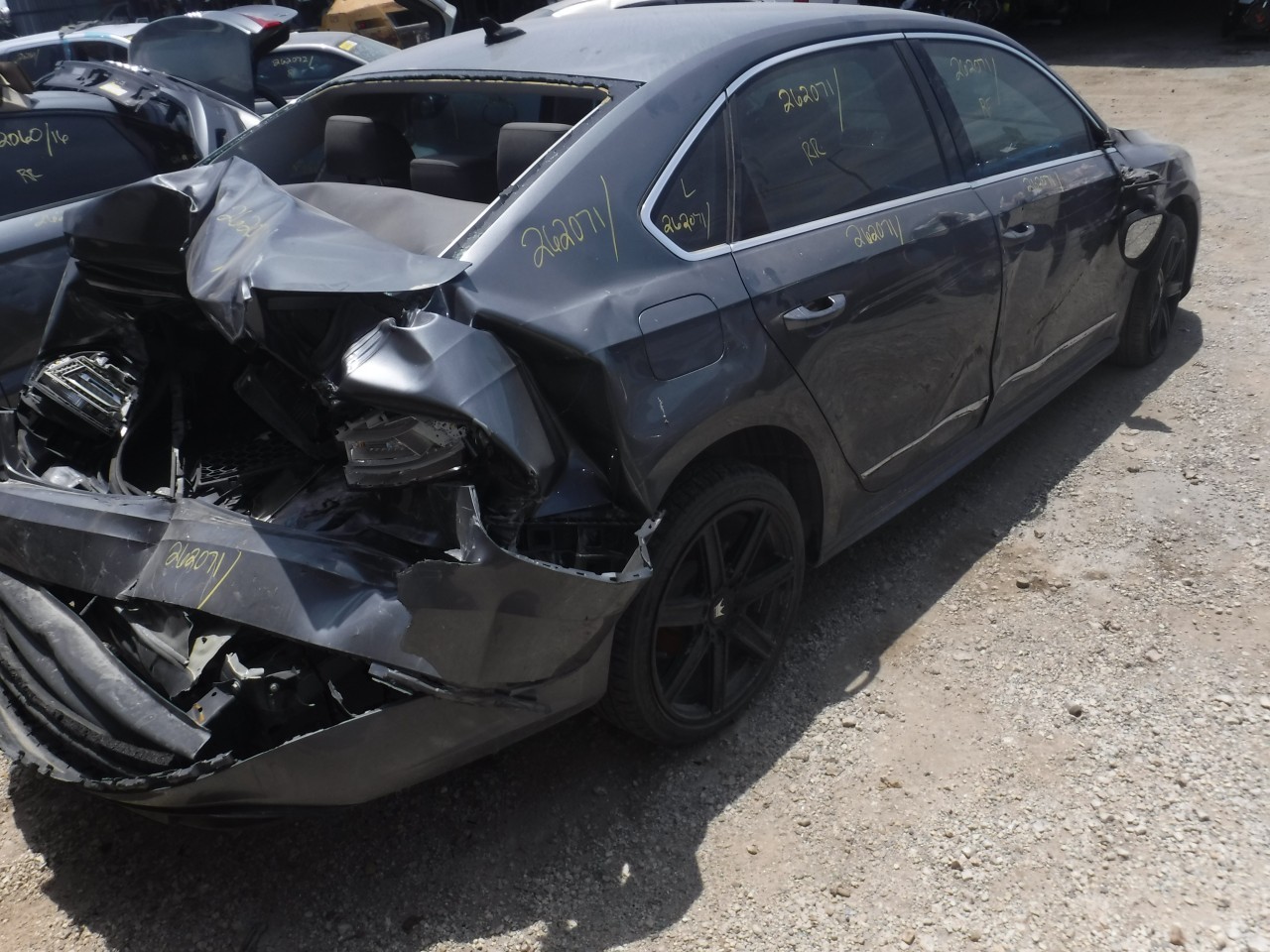 https://f005.backblazeb2.com/file/img-partshotlines-com/Inventory/EX863/Vehicle/20529_06.jpg