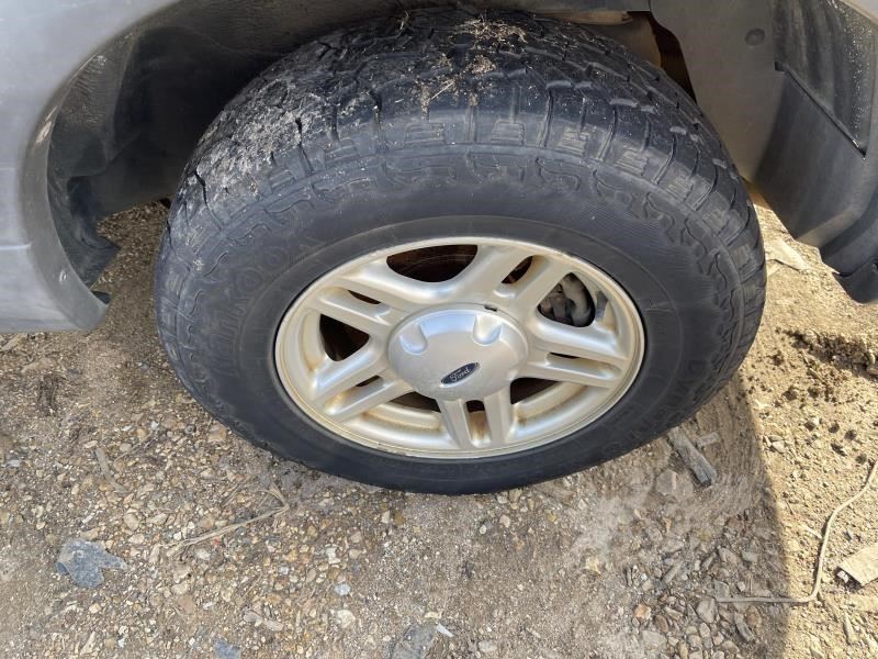 https://f005.backblazeb2.com/file/img-partshotlines-com/Inventory/EX864/Vehicle/7320_11.jpg