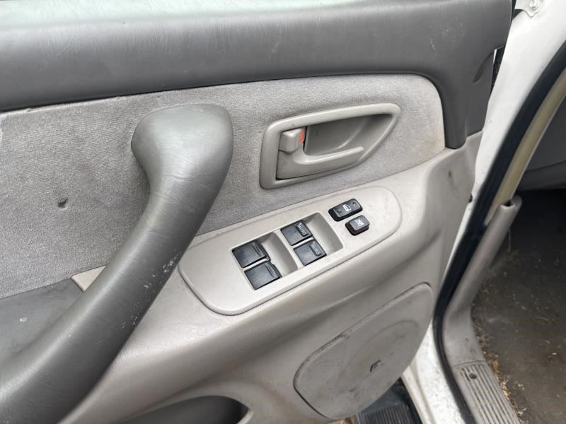 https://f005.backblazeb2.com/file/img-partshotlines-com/Inventory/EX864/Vehicle/7359_04.jpg