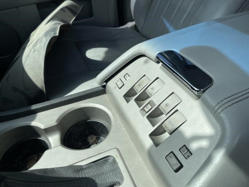 https://f005.backblazeb2.com/file/img-partshotlines-com/Inventory/EX864/Vehicle/7478_04.jpg