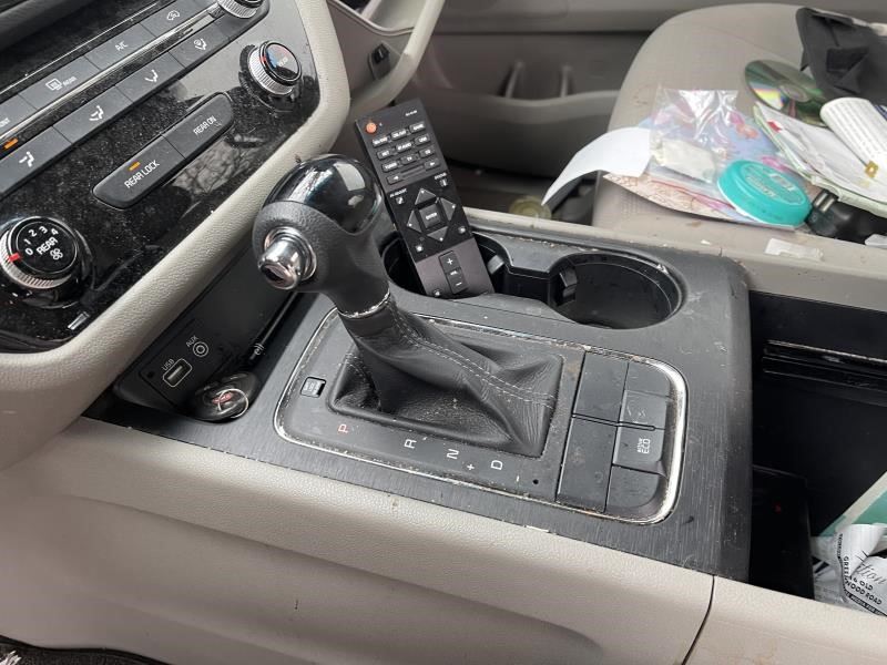 https://f005.backblazeb2.com/file/img-partshotlines-com/Inventory/EX864/Vehicle/7978_09.jpg