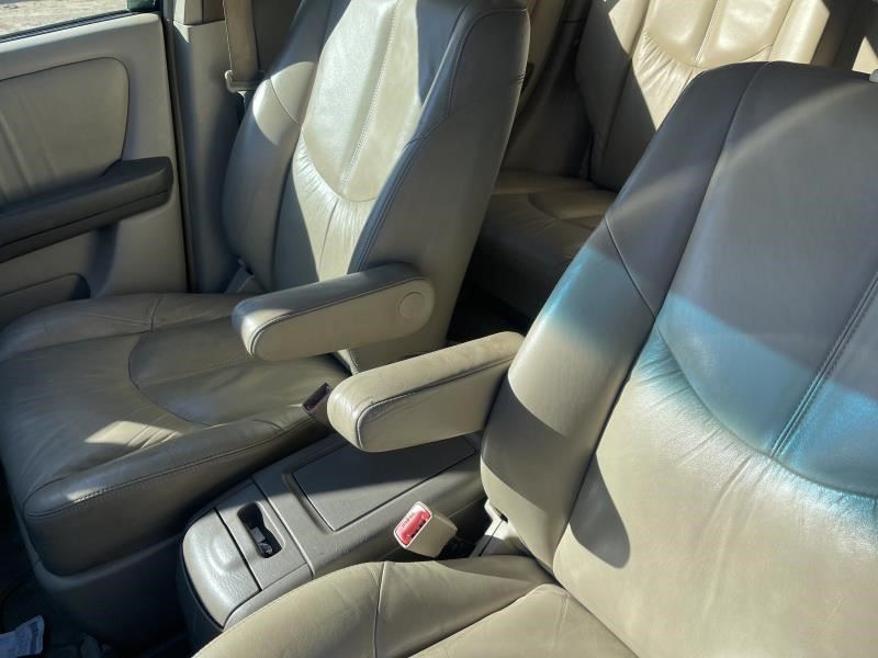 https://f005.backblazeb2.com/file/img-partshotlines-com/Inventory/EX864/Vehicle/7999_12.jpg