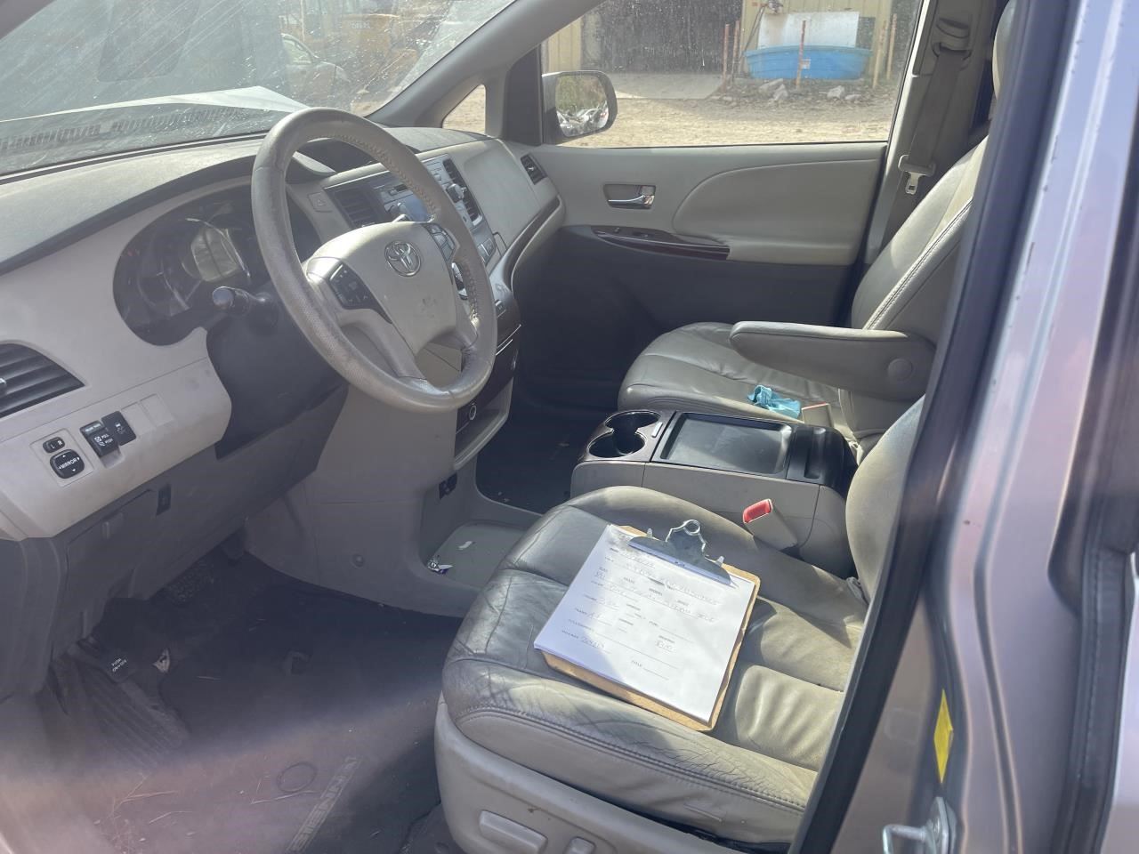 https://f005.backblazeb2.com/file/img-partshotlines-com/Inventory/EX864/Vehicle/8405_04.jpg