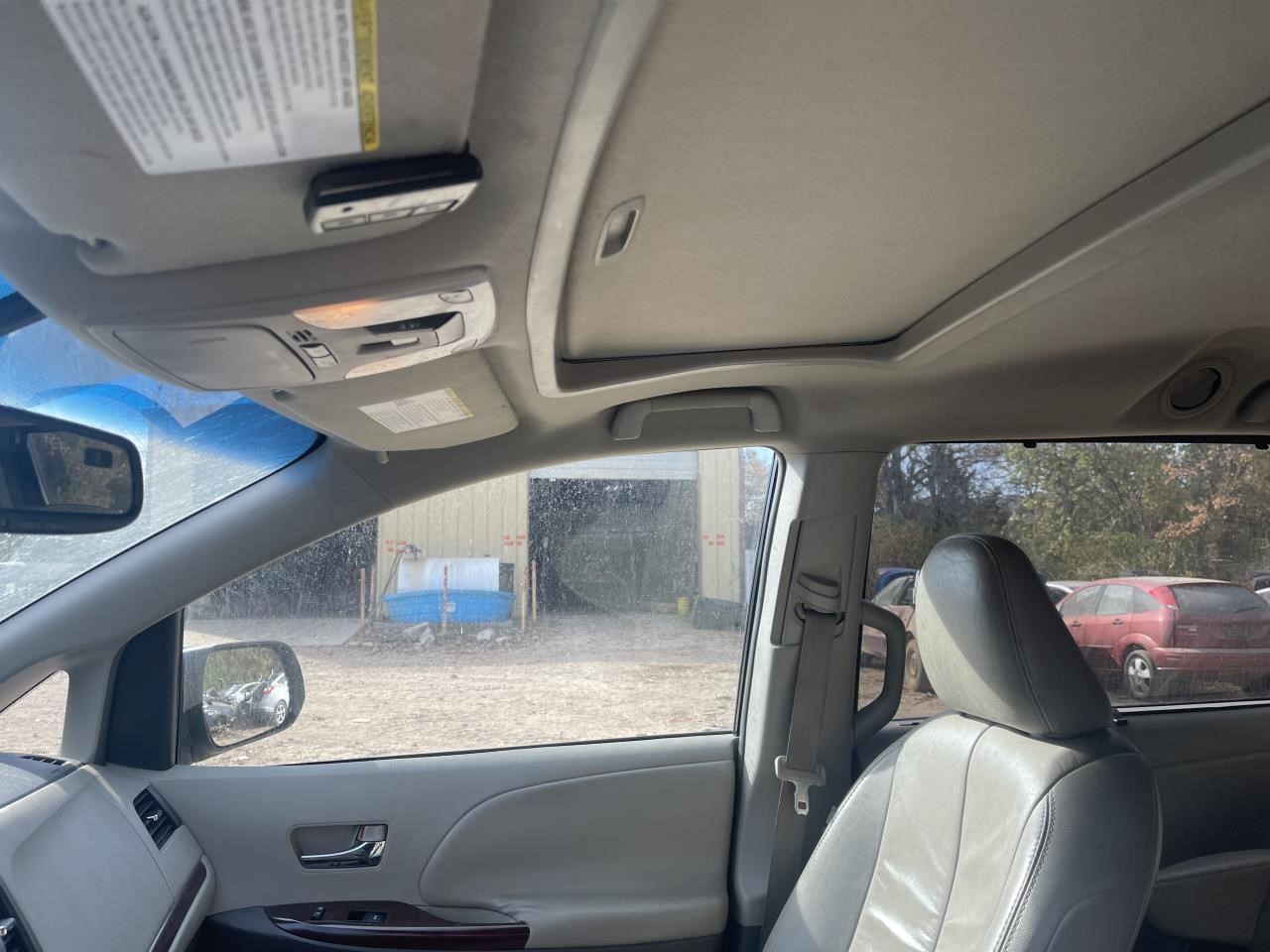 https://f005.backblazeb2.com/file/img-partshotlines-com/Inventory/EX864/Vehicle/8405_10.jpg