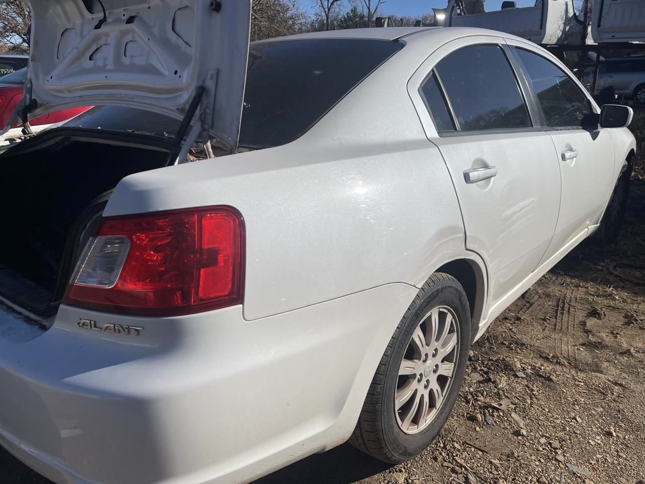 https://f005.backblazeb2.com/file/img-partshotlines-com/Inventory/EX864/Vehicle/8447_07.jpg