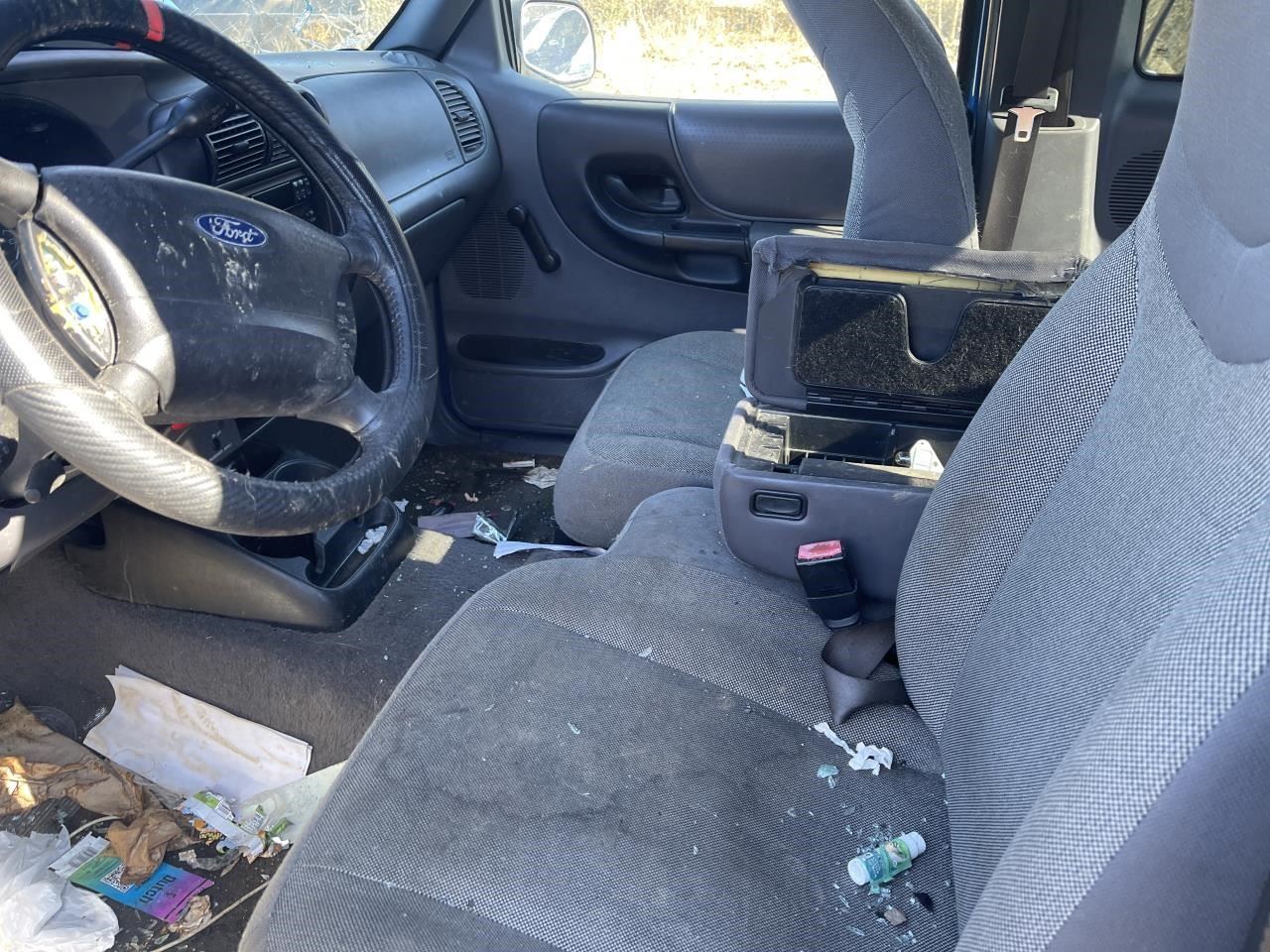 https://f005.backblazeb2.com/file/img-partshotlines-com/Inventory/EX864/Vehicle/8547_03.jpg