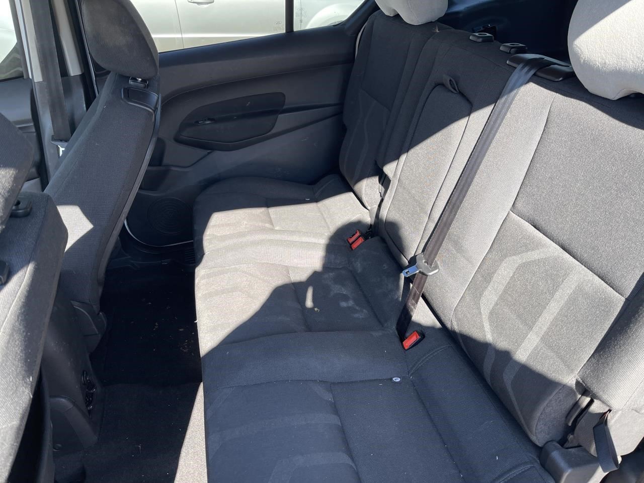 https://f005.backblazeb2.com/file/img-partshotlines-com/Inventory/EX864/Vehicle/8579_11.jpg