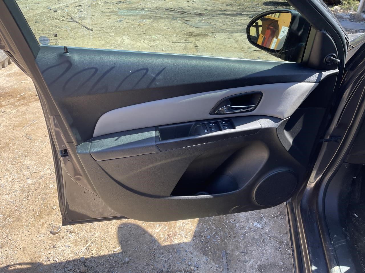 https://f005.backblazeb2.com/file/img-partshotlines-com/Inventory/EX864/Vehicle/8676_03.jpg