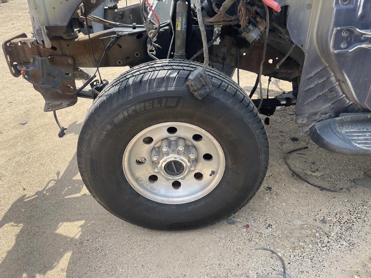 https://f005.backblazeb2.com/file/img-partshotlines-com/Inventory/EX864/Vehicle/8726_07.jpg