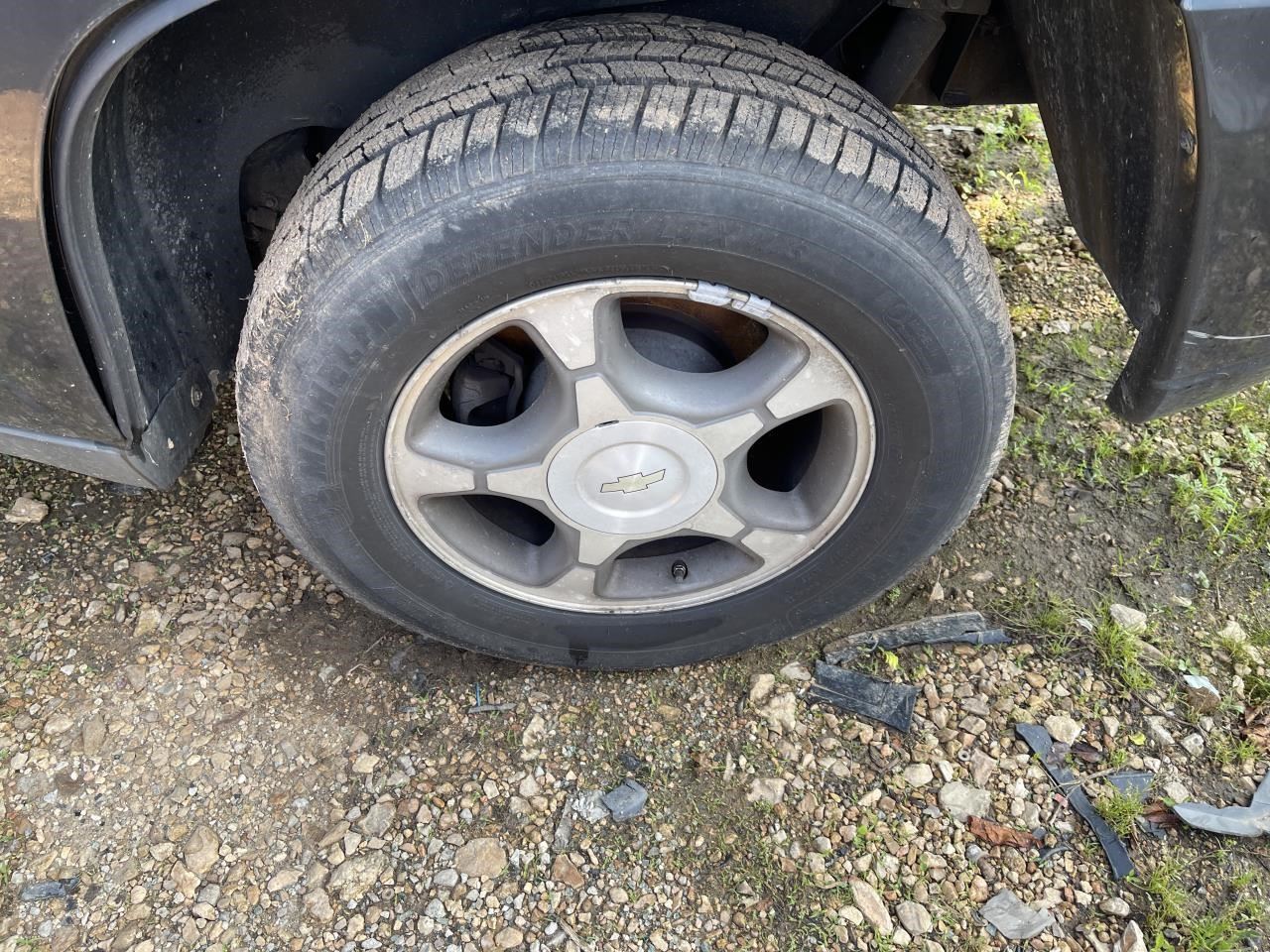https://f005.backblazeb2.com/file/img-partshotlines-com/Inventory/EX864/Vehicle/8773_11.jpg