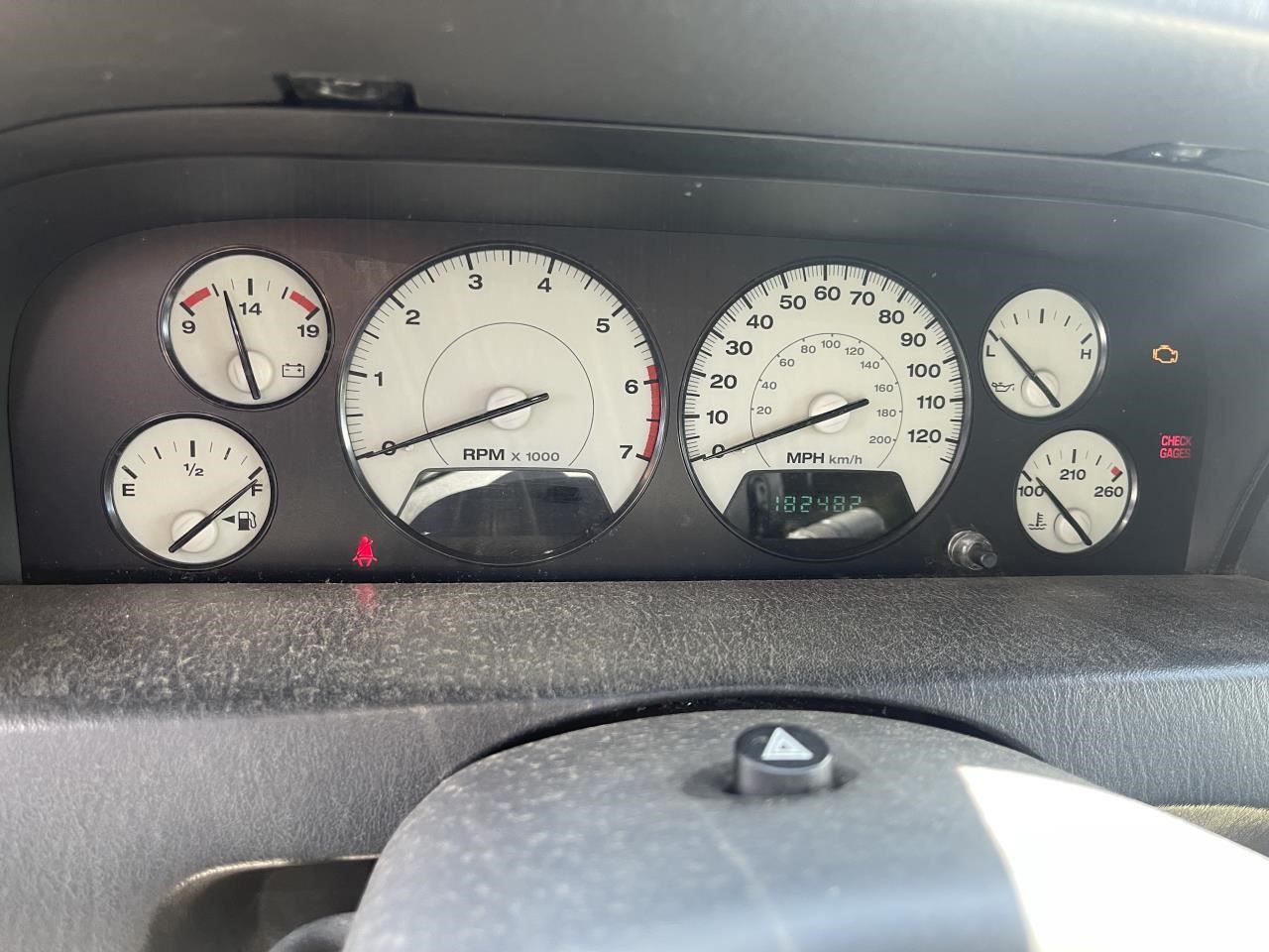 https://f005.backblazeb2.com/file/img-partshotlines-com/Inventory/EX864/Vehicle/8830_06.jpg