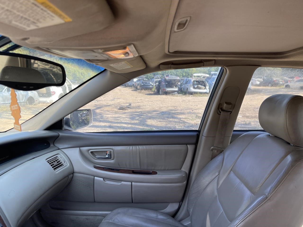 https://f005.backblazeb2.com/file/img-partshotlines-com/Inventory/EX864/Vehicle/8972_12.jpg