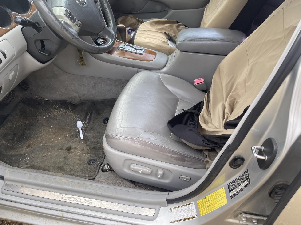 https://f005.backblazeb2.com/file/img-partshotlines-com/Inventory/EX864/Vehicle/8985_05.jpg