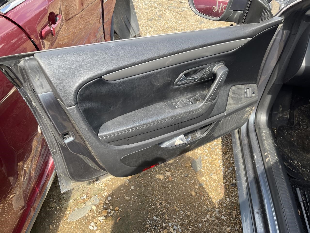 https://f005.backblazeb2.com/file/img-partshotlines-com/Inventory/EX864/Vehicle/8986_03.jpg