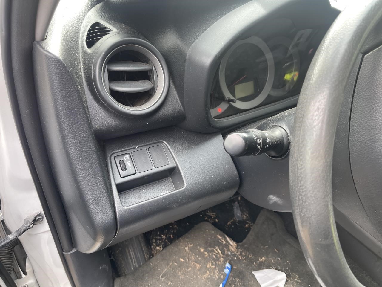 https://f005.backblazeb2.com/file/img-partshotlines-com/Inventory/EX864/Vehicle/9007_05.jpg