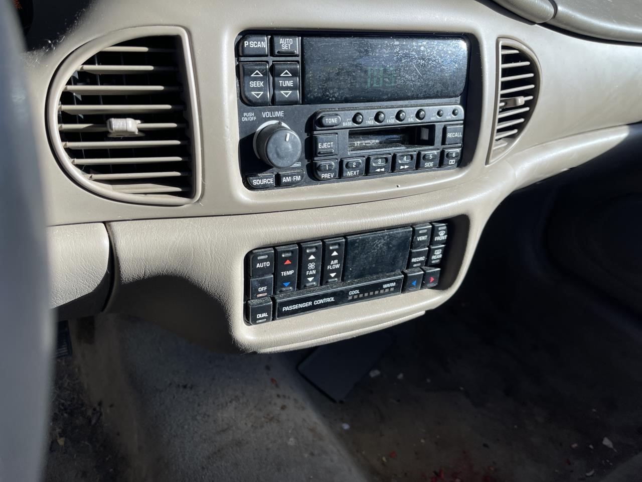https://f005.backblazeb2.com/file/img-partshotlines-com/Inventory/EX864/Vehicle/9052_07.jpg