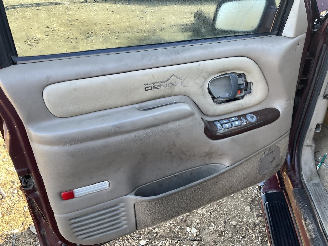 https://f005.backblazeb2.com/file/img-partshotlines-com/Inventory/EX864/Vehicle/9174_03.jpg