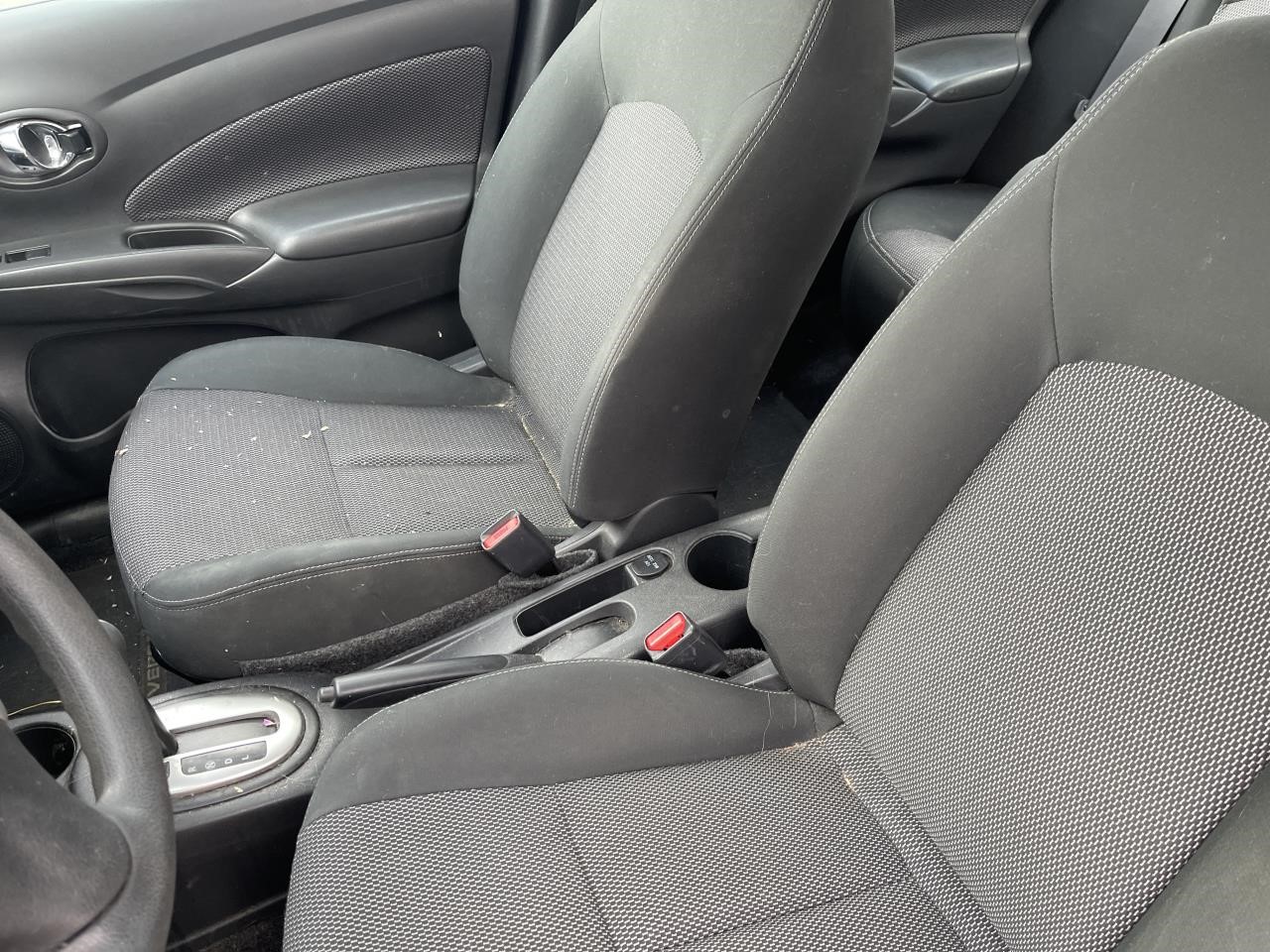 https://f005.backblazeb2.com/file/img-partshotlines-com/Inventory/EX864/Vehicle/9200_09.jpg
