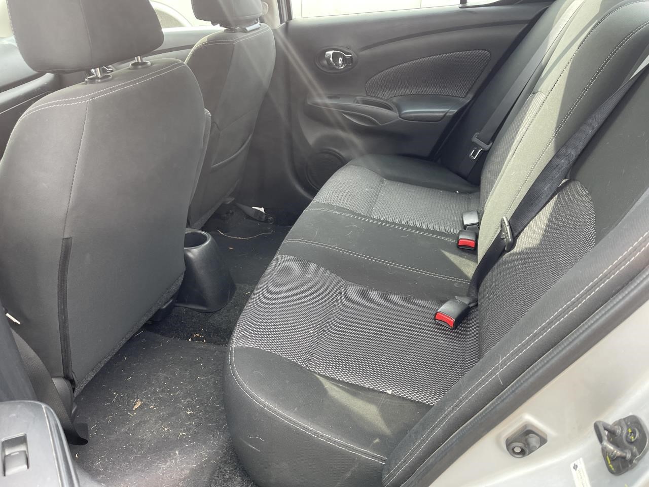 https://f005.backblazeb2.com/file/img-partshotlines-com/Inventory/EX864/Vehicle/9200_12.jpg
