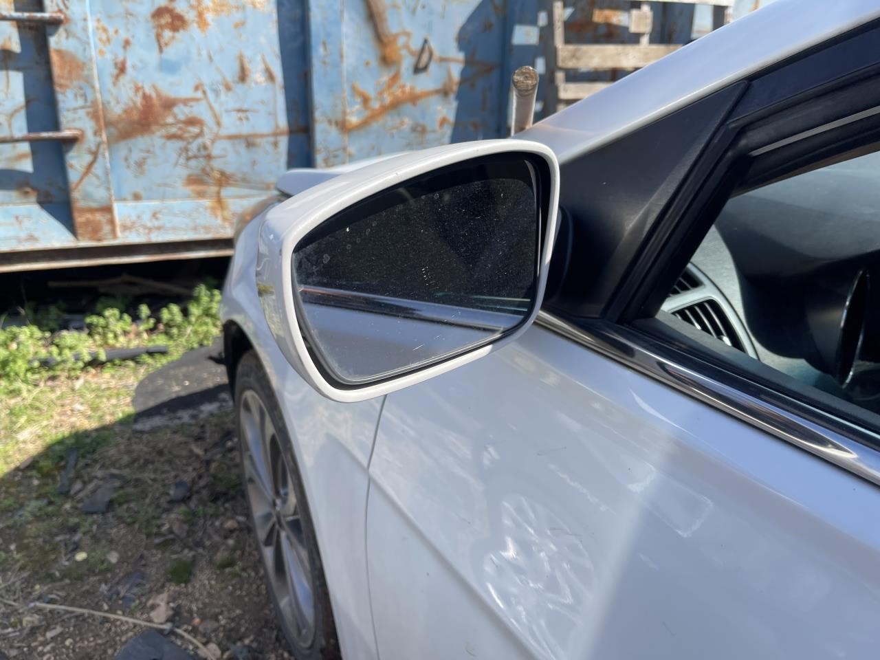 https://f005.backblazeb2.com/file/img-partshotlines-com/Inventory/EX864/Vehicle/9311_12.jpg