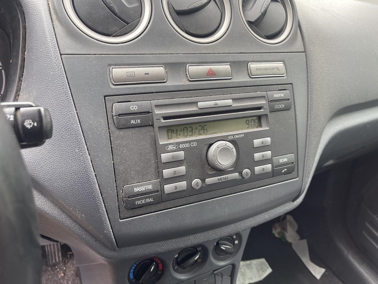 https://f005.backblazeb2.com/file/img-partshotlines-com/Inventory/EX864/Vehicle/9353_08.jpg