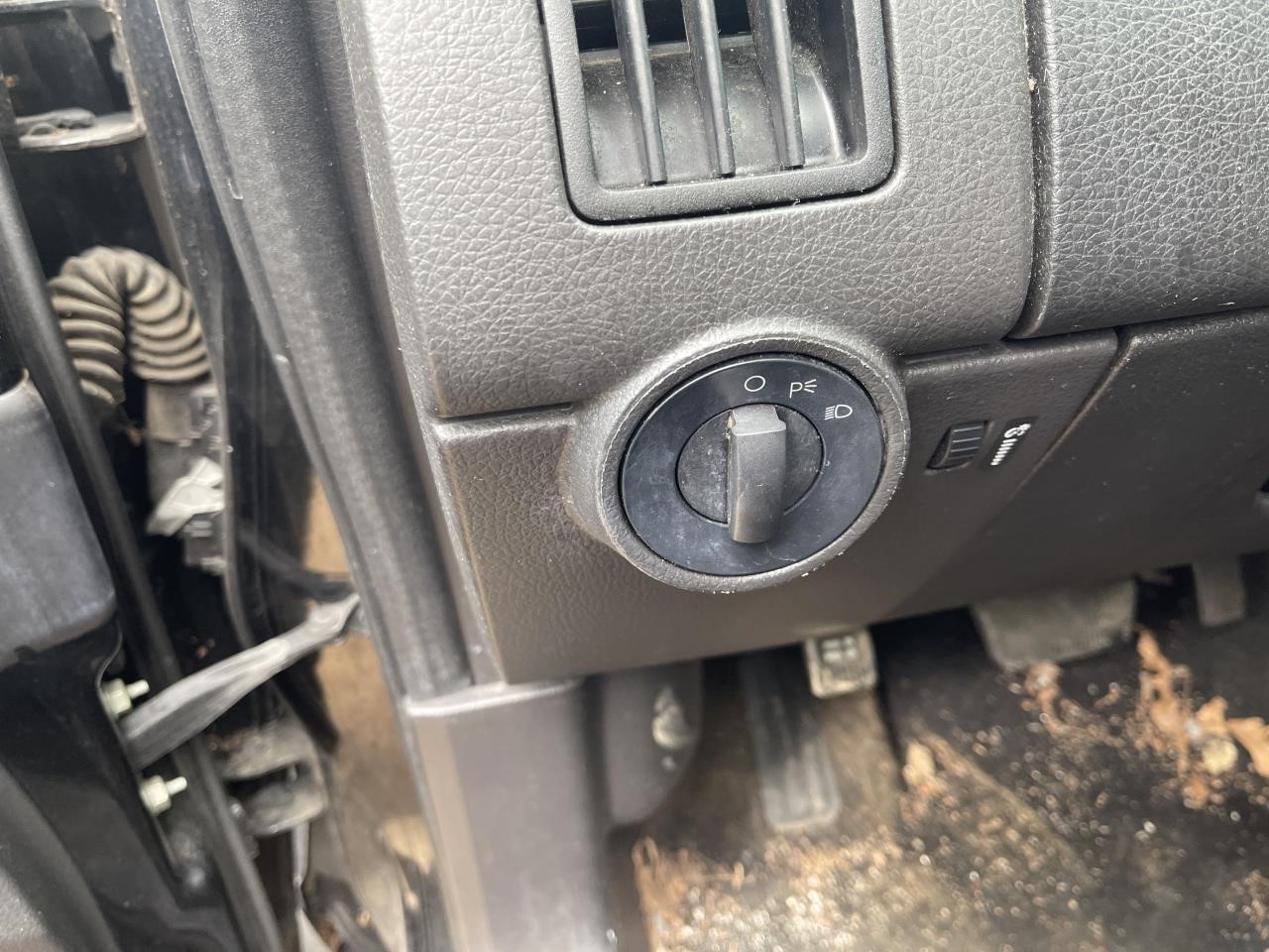 https://f005.backblazeb2.com/file/img-partshotlines-com/Inventory/EX864/Vehicle/9384_04.jpg