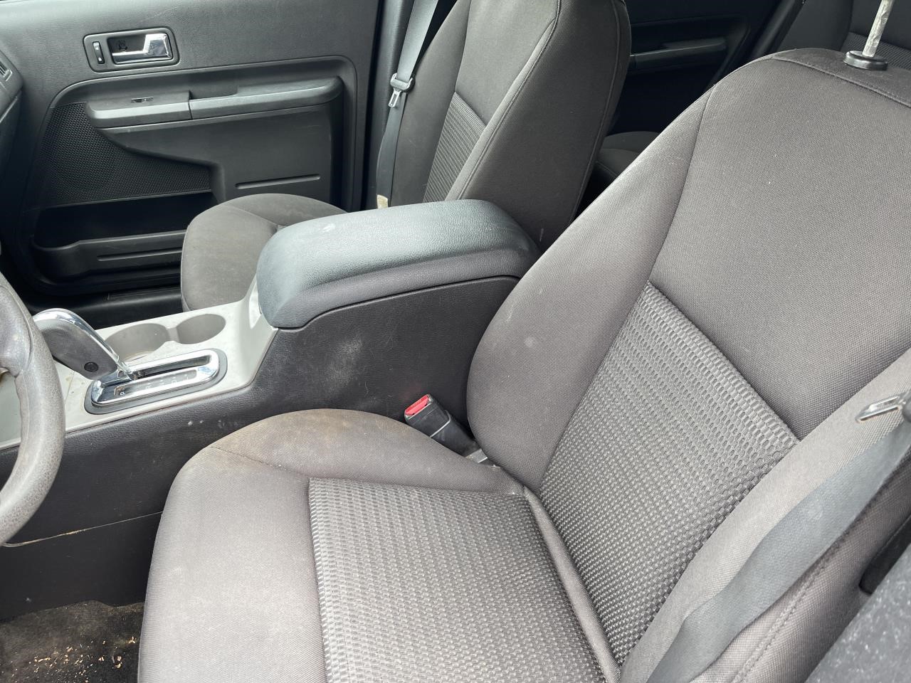 https://f005.backblazeb2.com/file/img-partshotlines-com/Inventory/EX864/Vehicle/9384_09.jpg