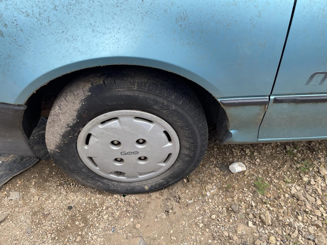 https://f005.backblazeb2.com/file/img-partshotlines-com/Inventory/EX864/Vehicle/9402_10.jpg
